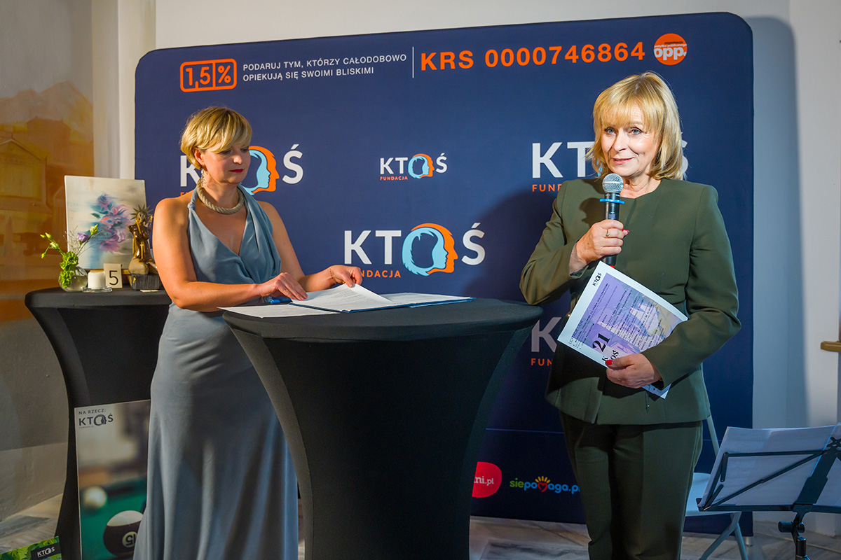 ktoś.jpg