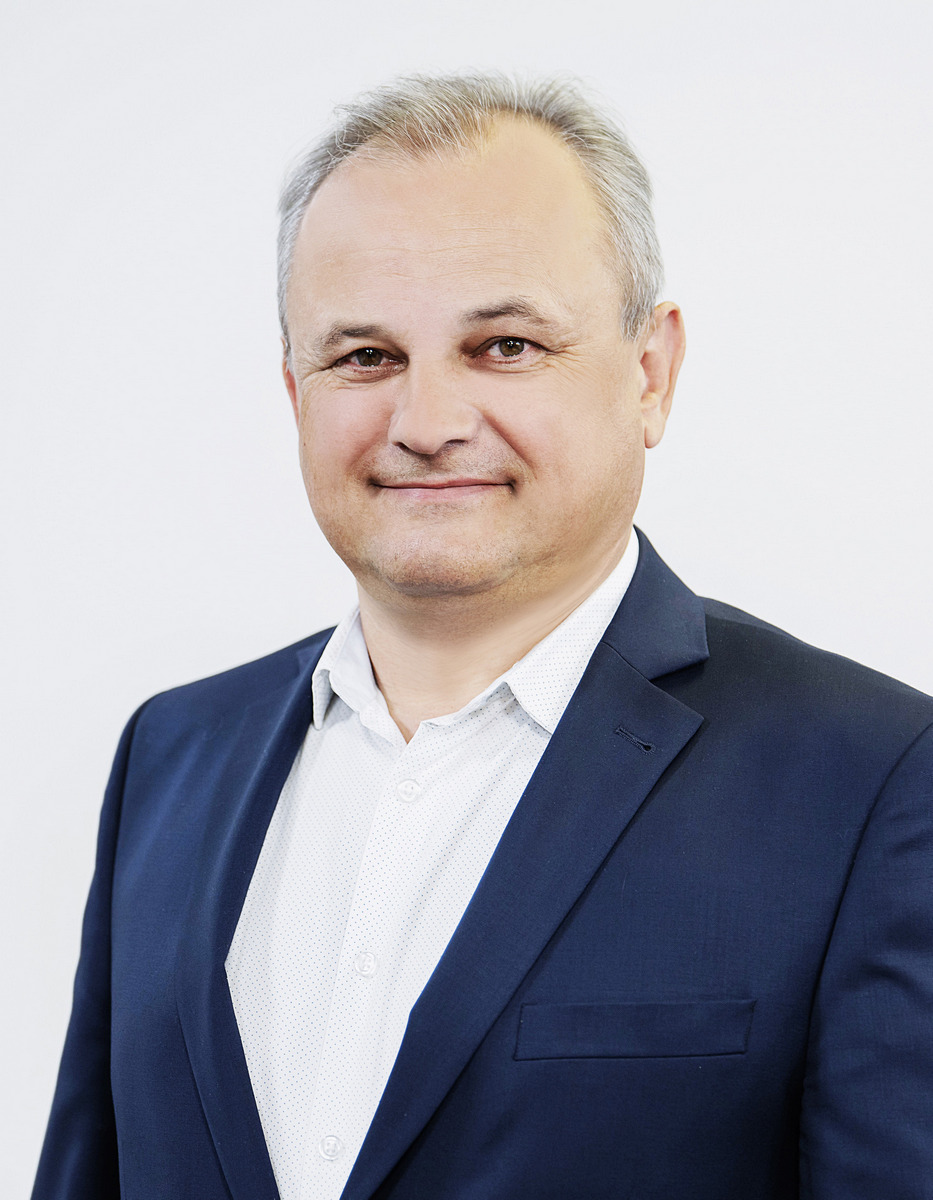 Artur Ostrowski