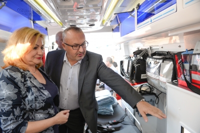 Karetka dla szpitala w Sieradzu z budżetu obywatelskiego.