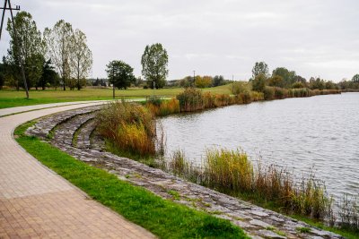 Ł&oacute;dzkie walczy z suszą. 6 mln zł na zbiorniki małej retencji