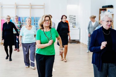 Ł&oacute;dzkie dla senior&oacute;w: zdrowie, bezpieczeństwo i codzienne wsparcie