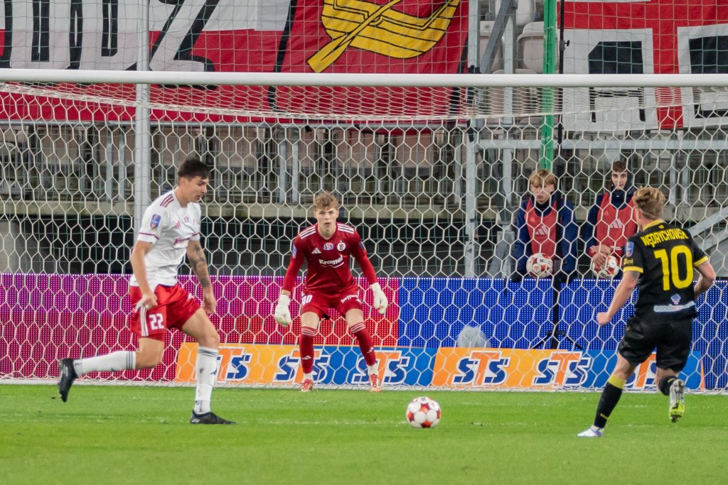 Znakomity mecz młodego bramkarza ŁKS w Pucharze Polski