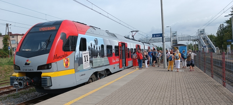 &quot;Weekend w Ogrodzie&quot; dowiózł uczestników do Pałacu i Stadniny Koni w Walewicach