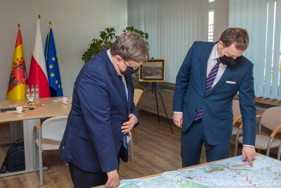 Konsultacje w sprawie przebiegu szybkich kolei