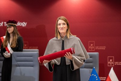 Przewodnicząca doktorem PŁ