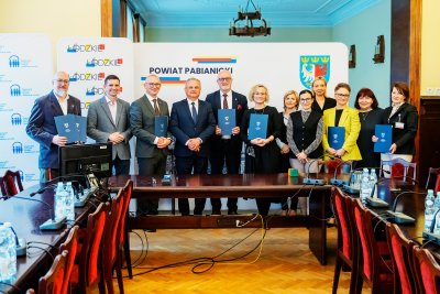 Ł&oacute;dzkie bez barier. Ponad 4,3 mln zł na ważne inwestycje dla os&oacute;b z niepełnosprawnościami