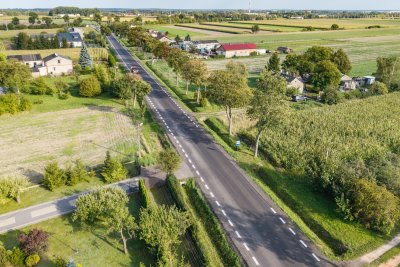 9 kilometr&oacute;w nowej nawierzchni na DW 469 w powiecie zgierskim