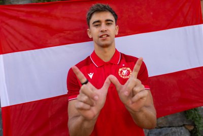 Piłka nożna. Drugi letni transfer Widzewa. Z Racingu Santander do Serca Łodzi