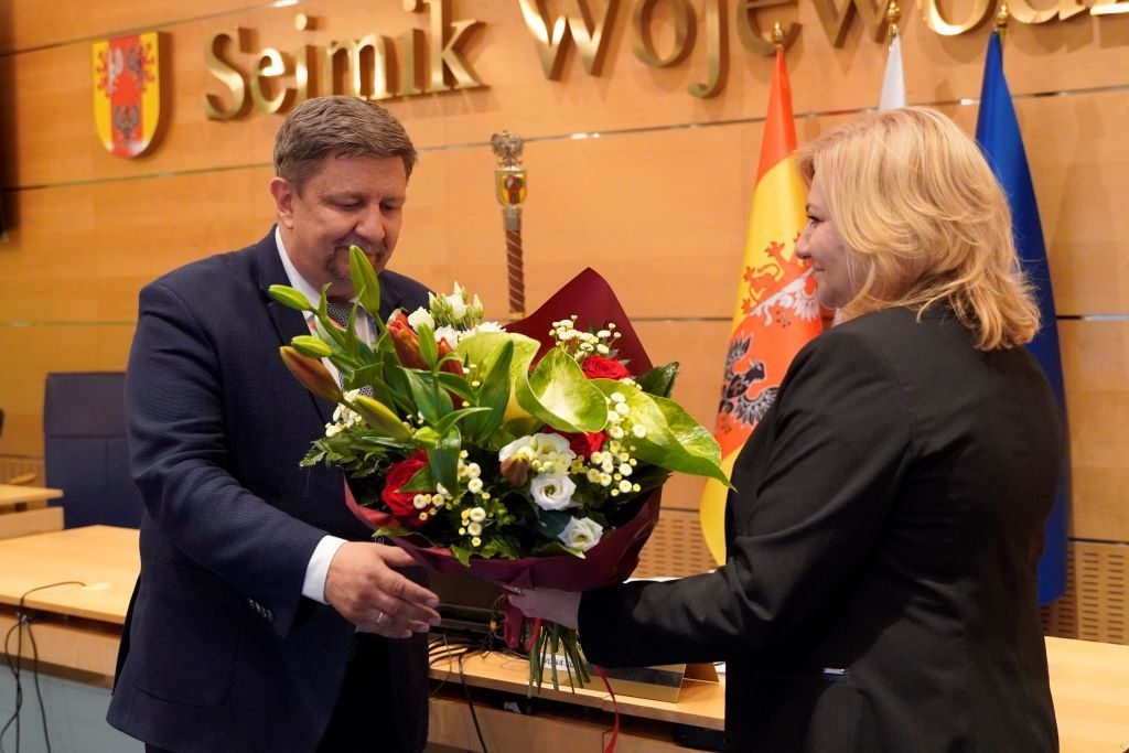 Zarząd Województwa Łódzkiego uzyskał absolutorium i wotum zaufania