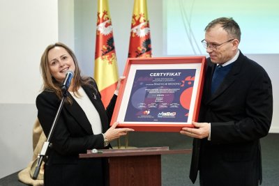 Pierwsza Marka Regionalna &bdquo;Najlepsze z Ł&oacute;dzkiego&rdquo; dla zawodu koszykarz-plecionkarz z Łowicza
