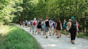 Wycieczka do  Lasów Grotnickich w ramach projektu „Pociągiem w Łódzkie” - relacja