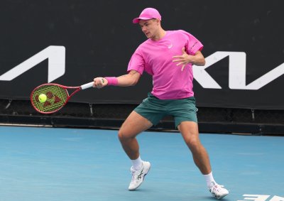 Tenis ziemny. Koniec świetnej passy &bdquo;Szumiego&rdquo; w Birmingham. Obrońca tytułu okazał się za mocny