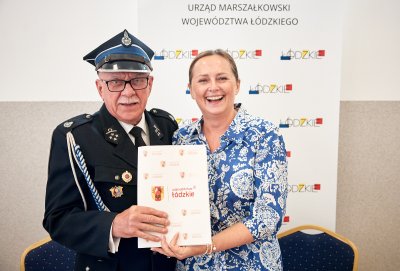 Łódzkie dla bezpieczeństwa. Rekordowe dotacje na modernizację strażnic OSP. Pierwsze umowy podpisane