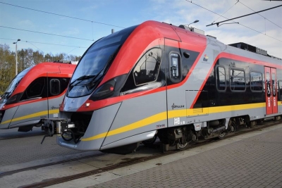Nowe połączenia i pociągi ŁKA