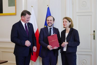 Daniel Muzyczuk odebrał nominację na dyrektora Muzeum Sztuki w Łodzi