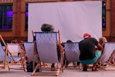 Tutaj można się wybrać do kina pod chmurką