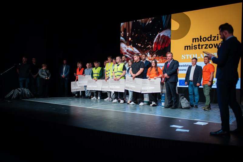 Precyzja, cierpliwość i talent do tworzenia. W Radomsku poznaliśmy najlepszych młodych stolarzy Wojew&oacute;dztwa Ł&oacute;dzkiego.